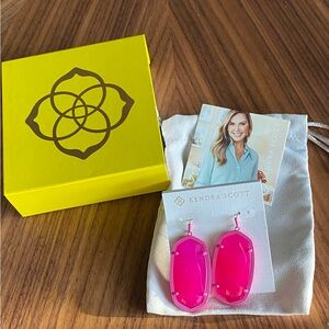 SOLD - Kendra Danielle NWT